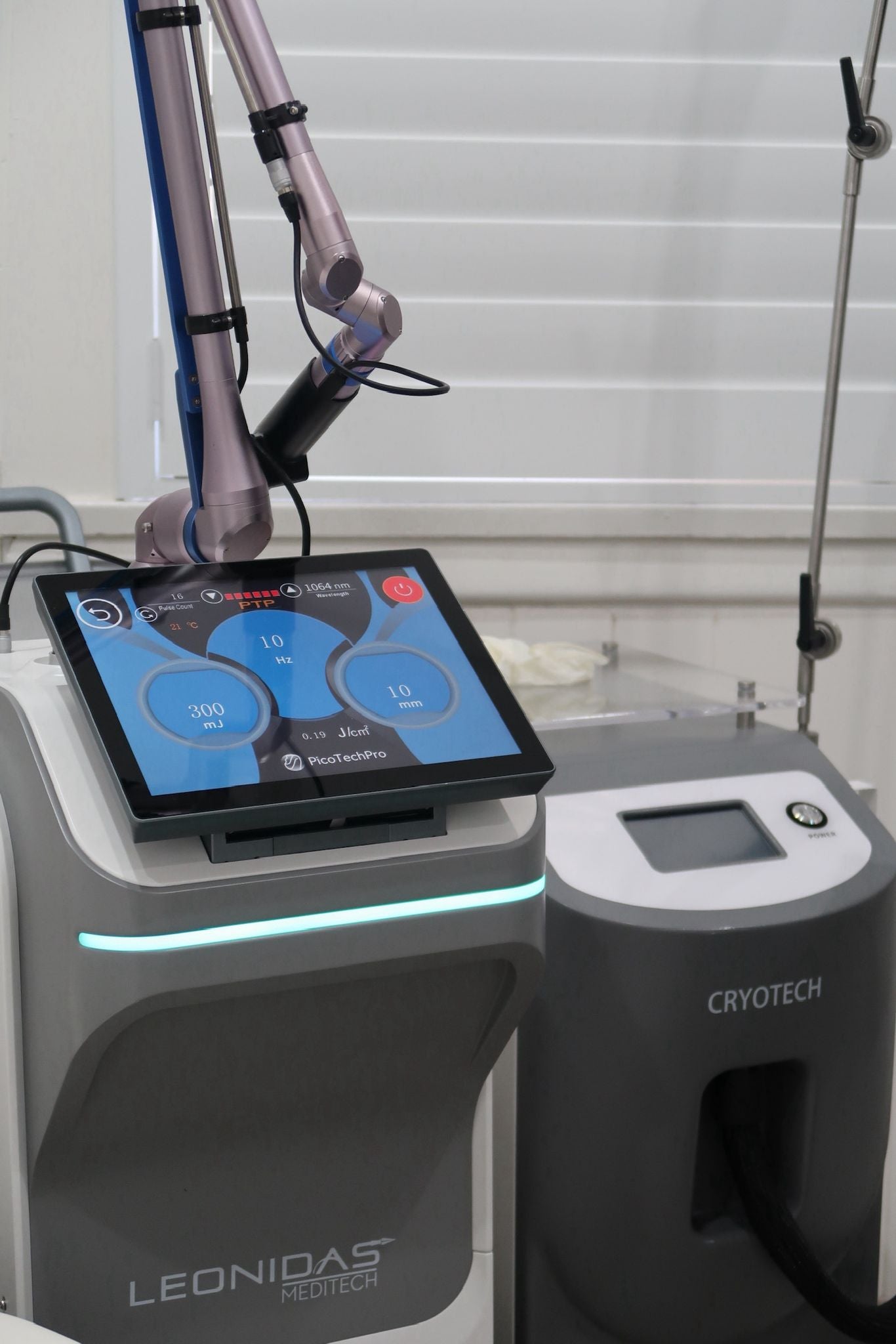 Eyebrow Tattoo Removal